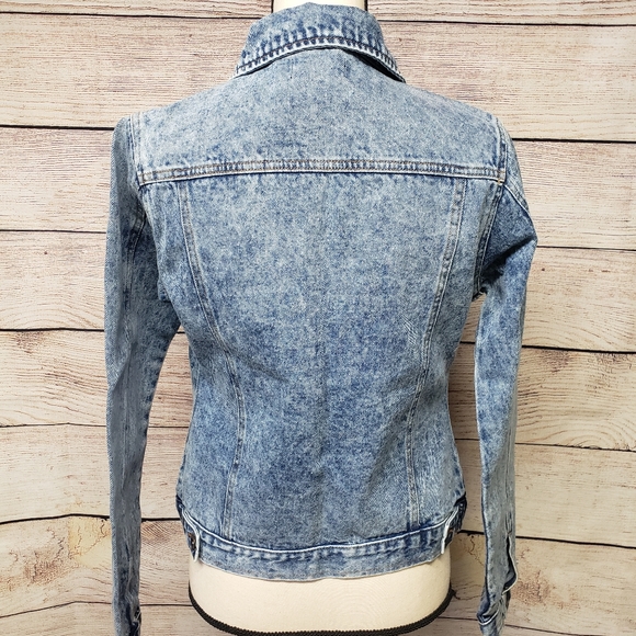 NEW!!! Women's BLUE AGE denim button up jacket - Picture 2 of 2